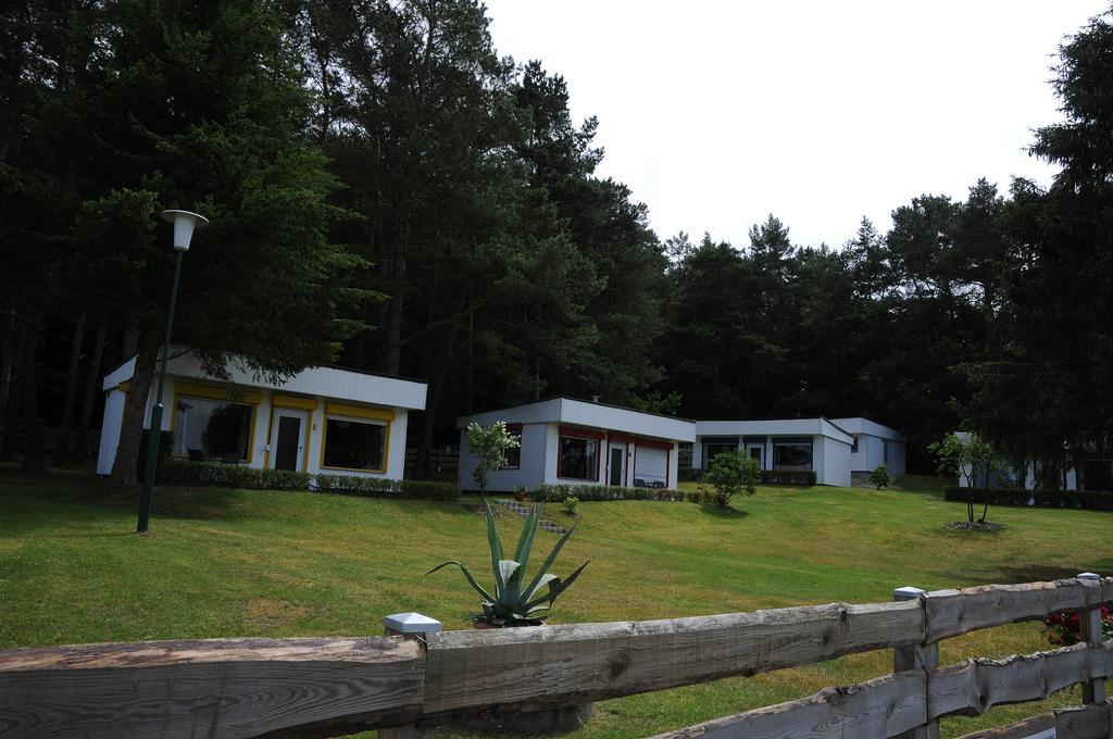 Bungalow Ueckeritz Buitenkant foto
